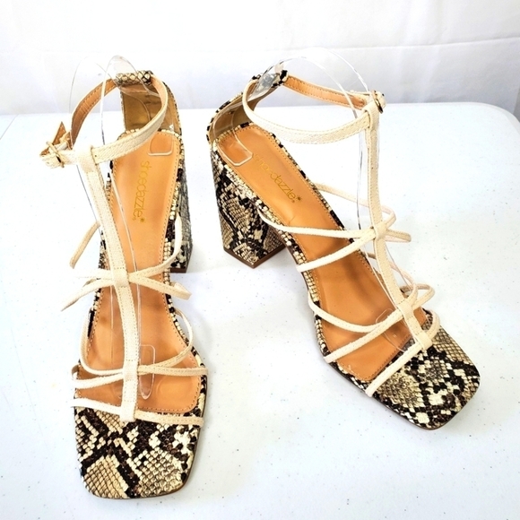 Shoedazzle Belva Strappy Block Heel Sandal Size 10 Snake Print Square Toe - Picture 12 of 13